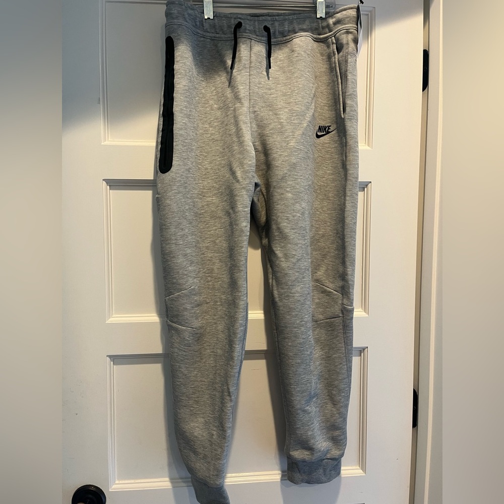 NWT Nike Tech Kids Light Gray Joggers with Black Accents